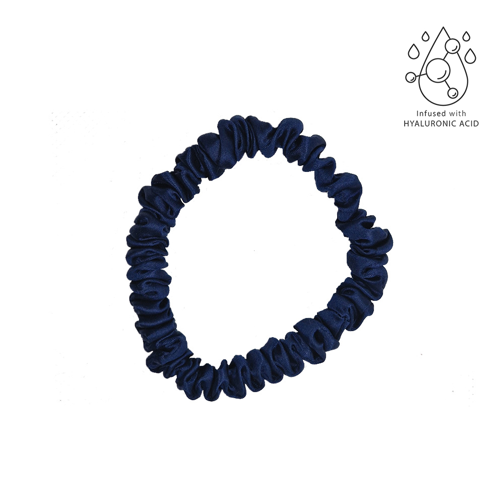 Silk Scrunchie + Hyaluronic Acid – Dark Blue - S - Silkvei 